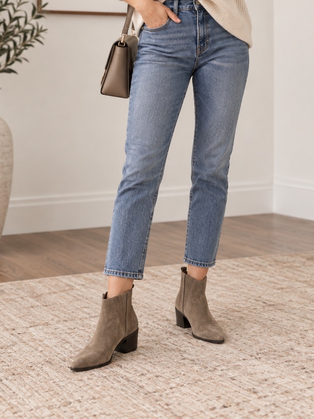 GUESS Taupe Suede Pointed-Toe Ankle Booties Size 9